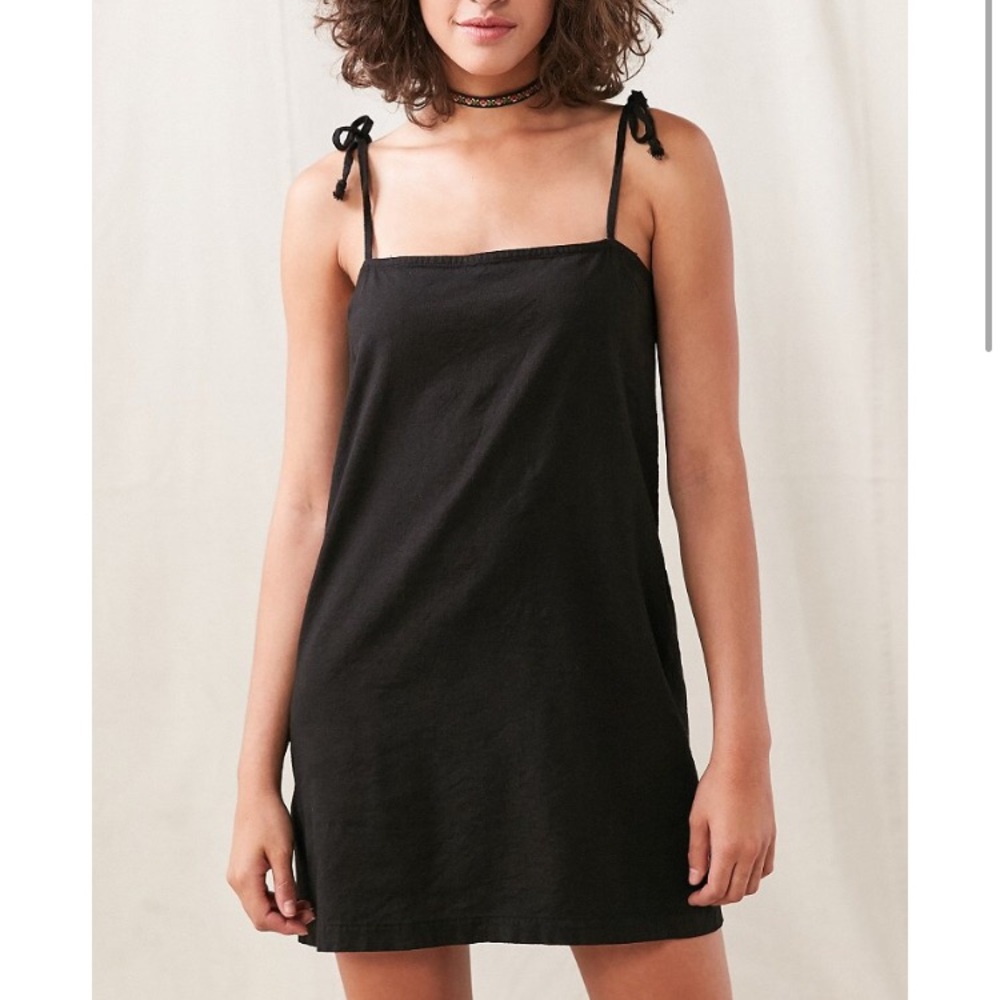 Urban Outfitters tie shoulder linen dress